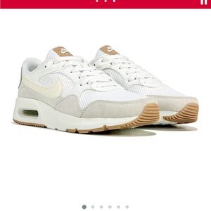 Women's Air Max SC Sneaker slightly worn size 8